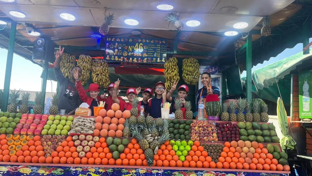 Sortie culturelle - Stand de fruits et légumes au marché